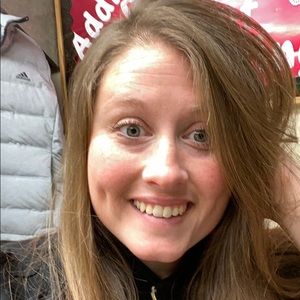 Meet your Posher, Whitney